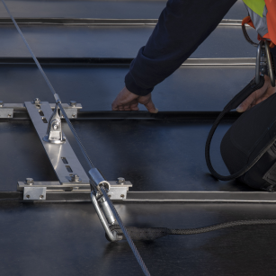 NextGen SecuRope™ Horizontal Lifeline - Standing Seam - Close up