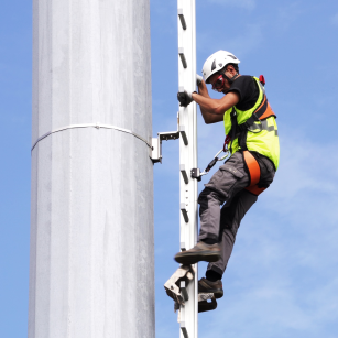 NextGen SecuRail™MastLadder - Tower