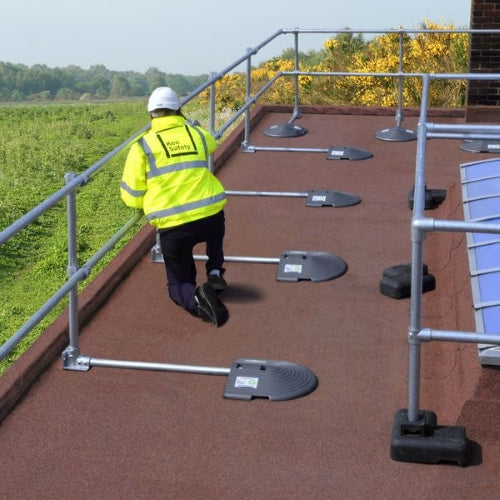 Kee Guard® Railing - Flat Roof