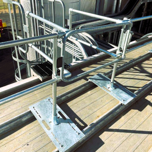 KeeGuard Standing Seam Railing with Gate